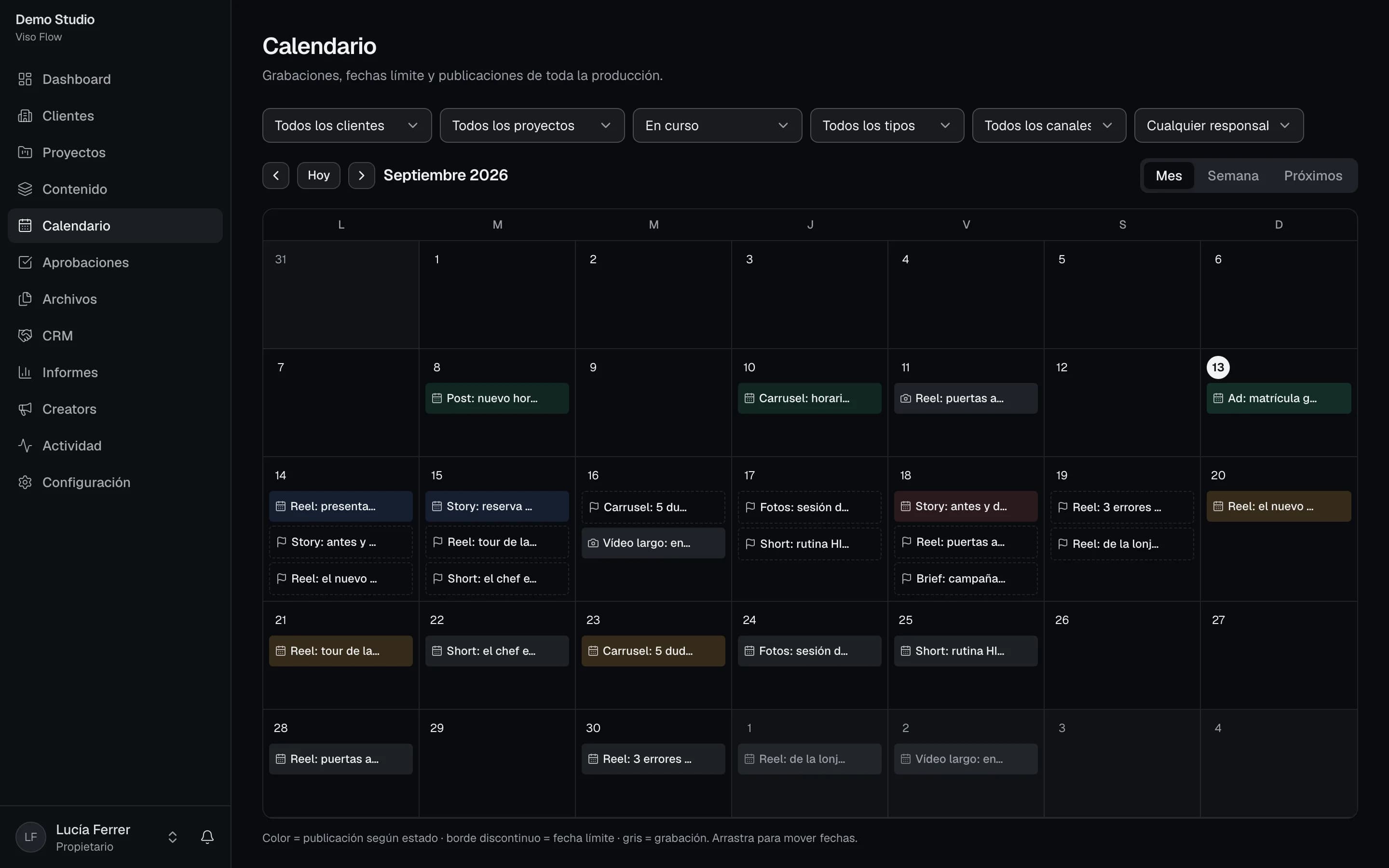 Calendario editorial de Viso Flow en vista mensual con las piezas por fecha de publicación